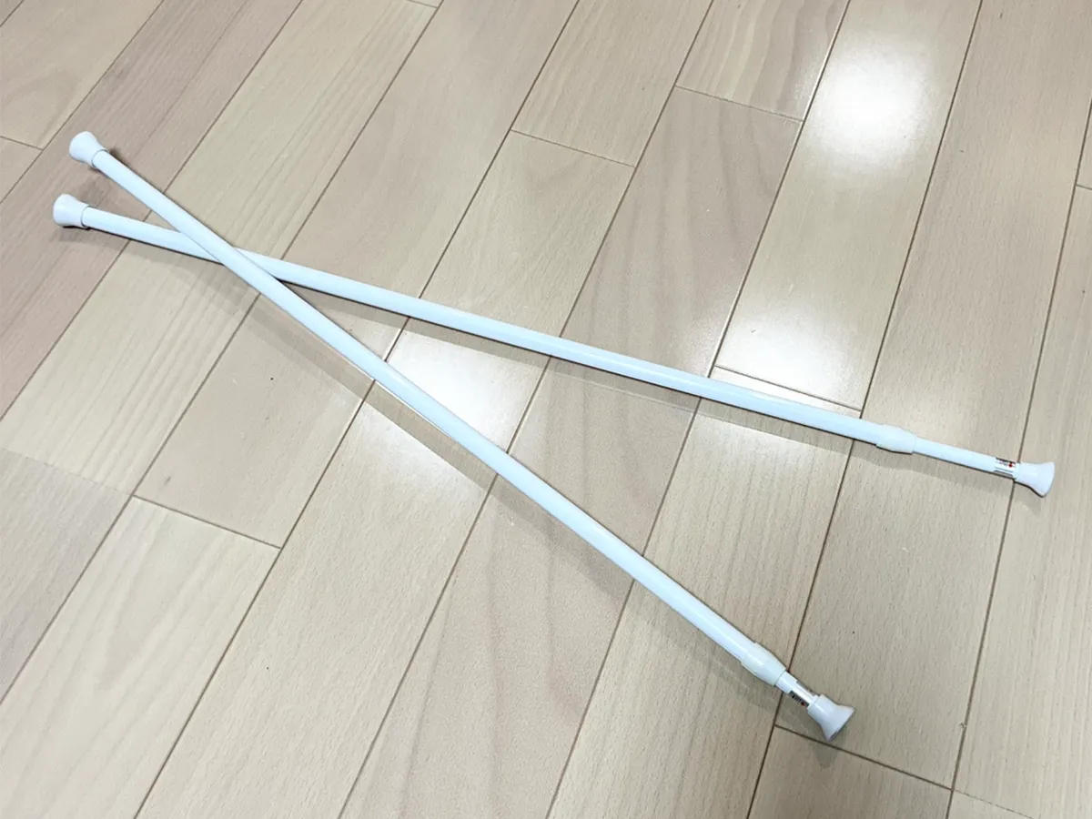 つっぱり棒の写真(撮影:Classy Life)