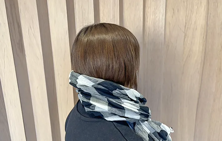 ストールをする人の写真