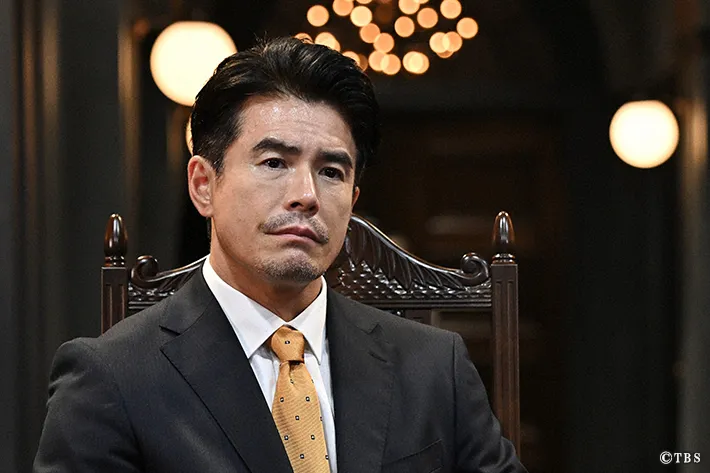 『リブート』に出演する伊藤英明さんが写る場面写真