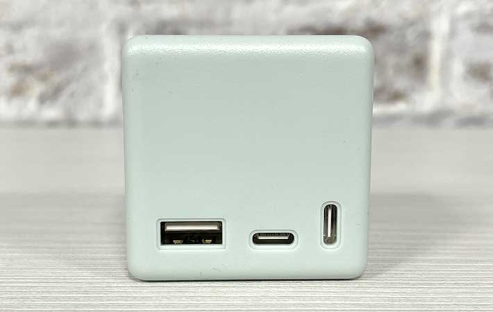 充電タップの画像