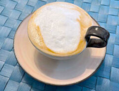 「毎日カフェ気分が味わえる」「全自動でラクチン！」　手軽においしいコーヒーが楽しめる『デロンギ』のコーヒーマシンに「思い切って買って本当によかった！」