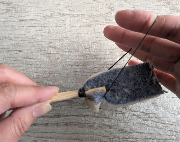 完成した割り箸スポンジ（撮影：grapeライフハック編集部）