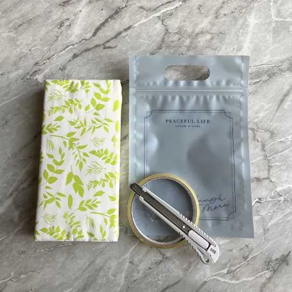 ハーフティッシュ作りに使う材料一式（撮影：grapeライフハック編集部）