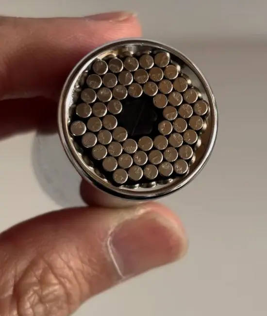 内部のピン構造