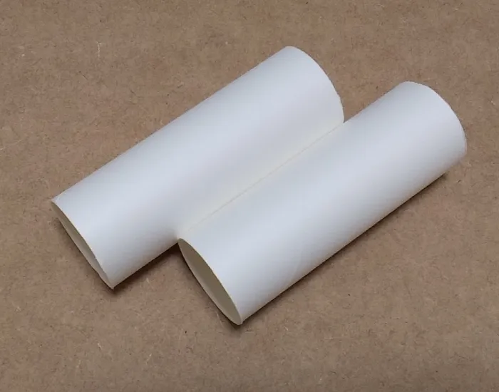 トイレットペーパーの芯