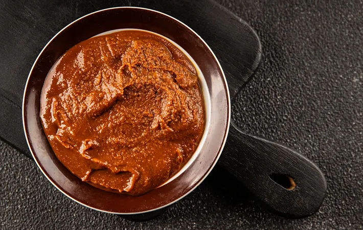 手作り味噌にカビが生える原因：水分が多いため