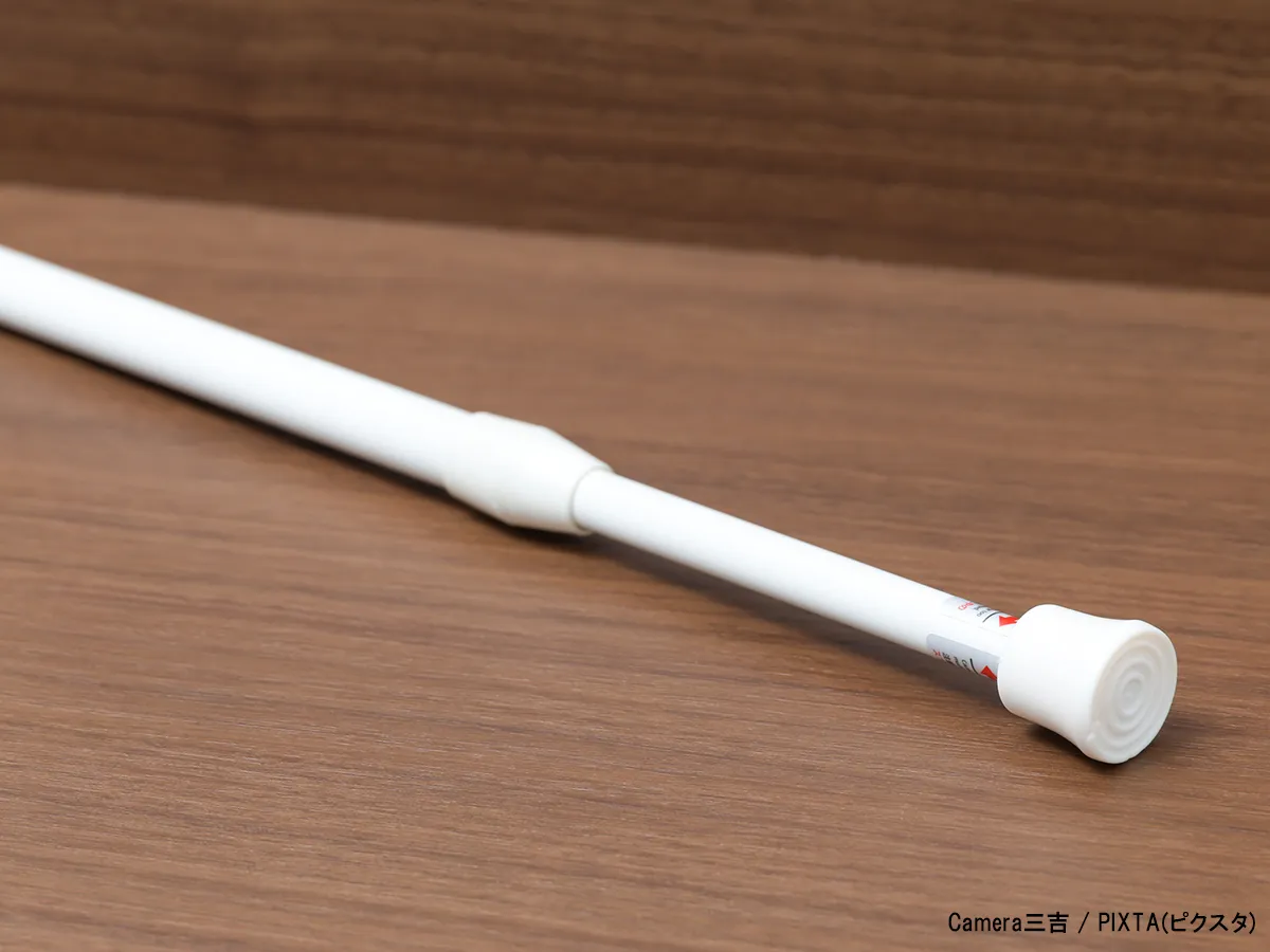 つっぱり棒の写真