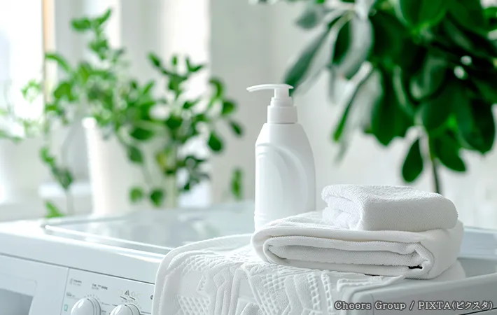 タオルと洗濯機の写真