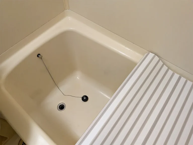 浴槽の写真（撮影：grapeライフハック編集部）