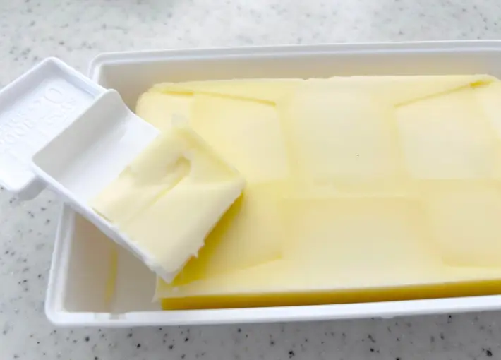 バター10gを取り出した画像（撮影：エニママ）