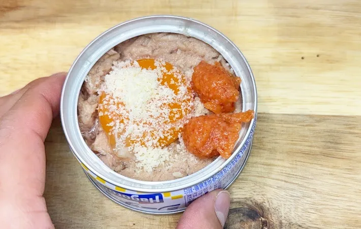 『明太ツナボナーラ』を作る写真（撮影：キジカク）