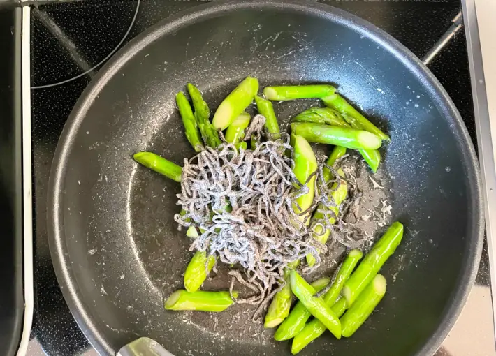 塩こんぶを加えた画像（撮影：エニママ）