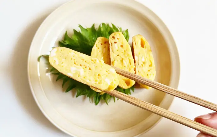 箸で持ち上げている画像（撮影：エニママ）