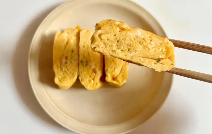 箸で持ち上げ（撮影：エニママ）