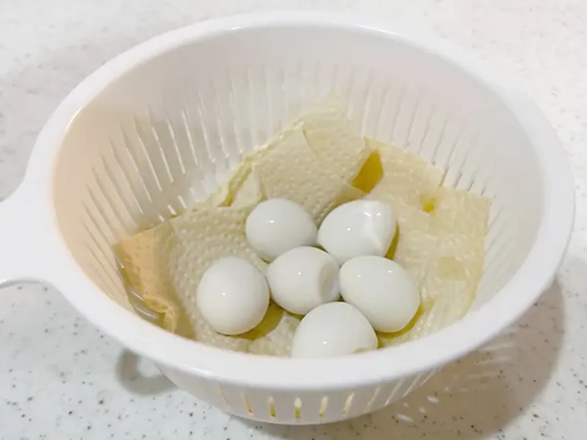 水をきったうずらの卵の画像(撮影:エニママ)