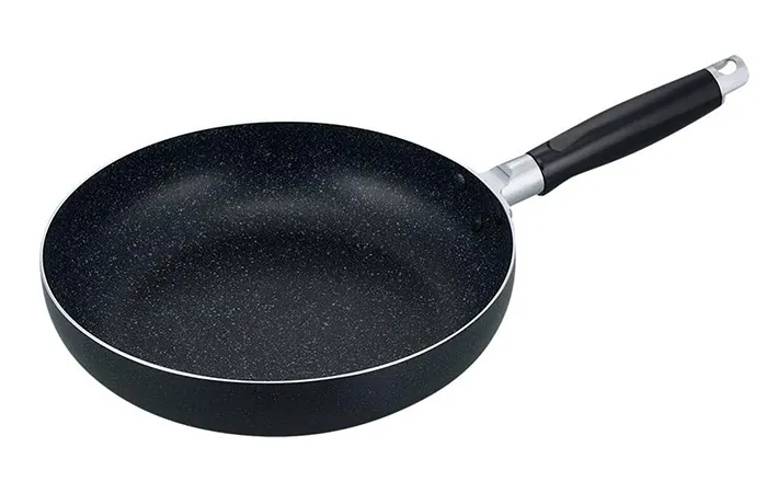 『ストレートハンドル型』のフライパンの写真