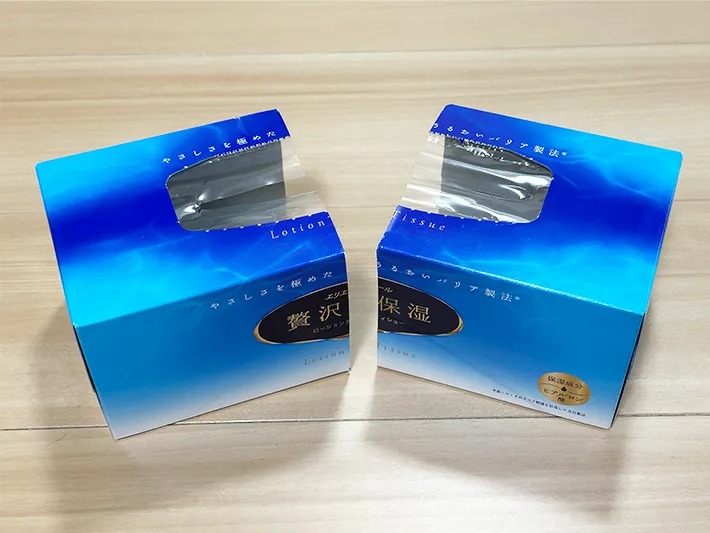 ティッシュの空箱を半分に切った画像（撮影：grapeライフハック編集部）