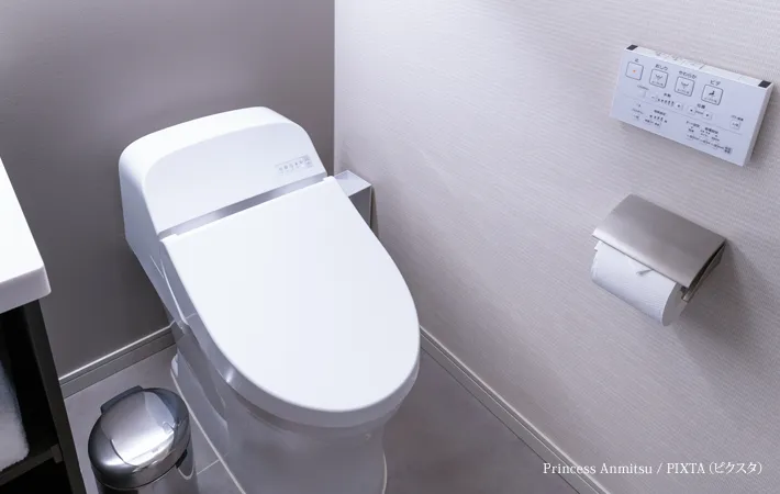 『シャワー式洋式トイレ』の写真