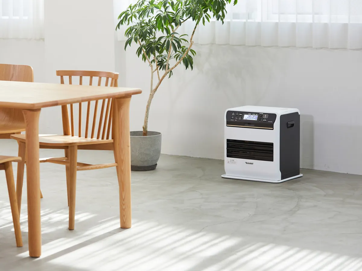 石油ファンヒーターの写真