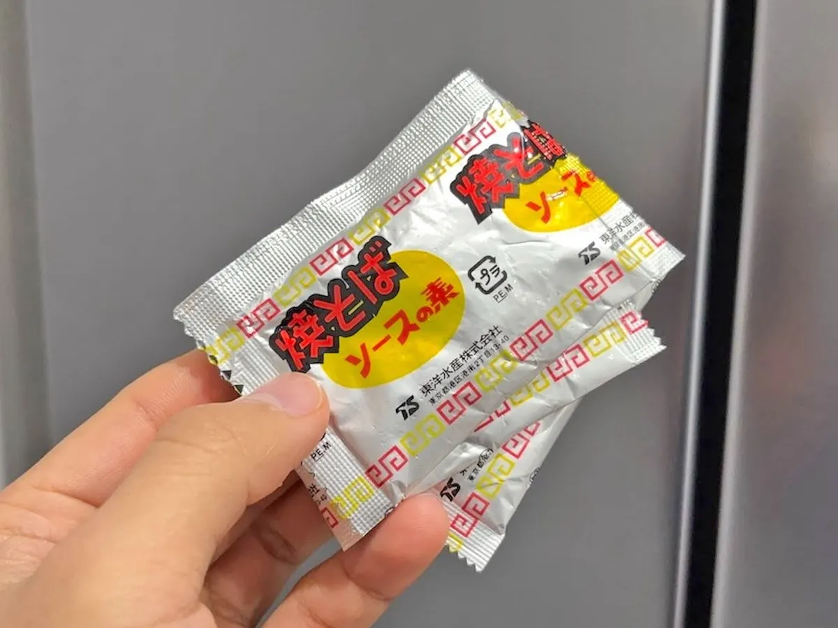 『焼きそば粉末ソース』の写真（撮影：キジカク）