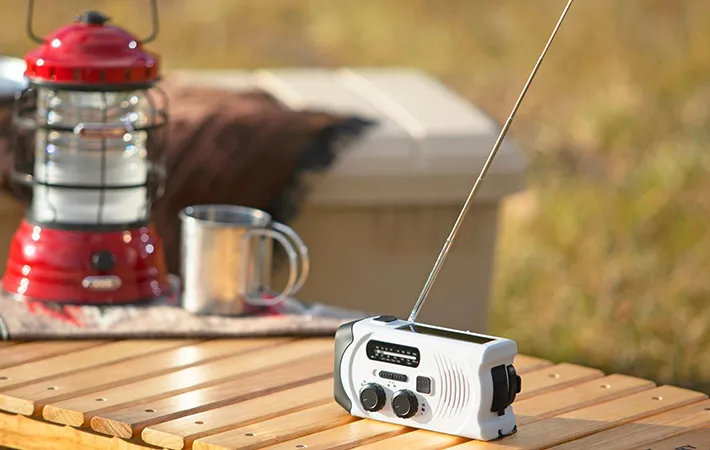 『手回し充電ラジオライト JTL-29』の写真