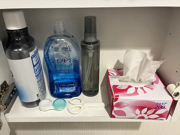 洗面所の棚の写真（撮影：grapeライフハック編集部）