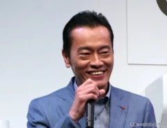 遠藤憲一さんの顔写真