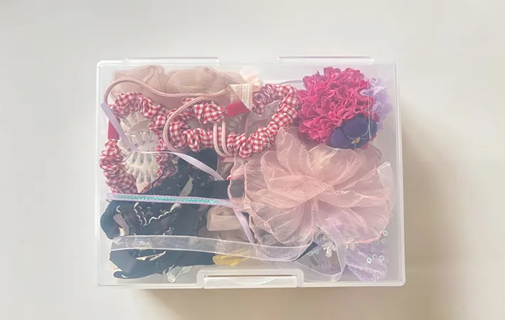 ヘアゴムを収納した画像（撮影：エニママ）