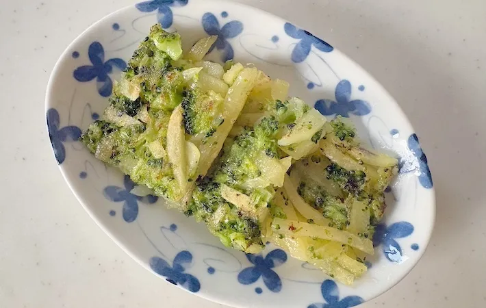 器に盛りつけたハッシュドポテトの画像（撮影：エニママ）