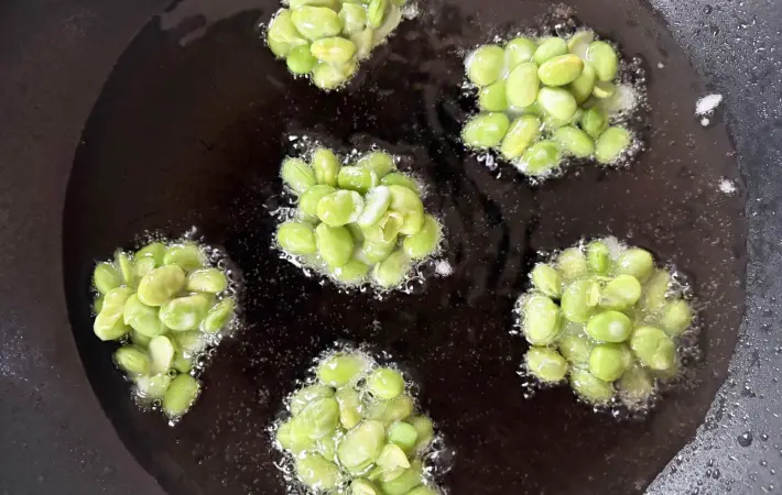 揚げている画像（撮影：エニママ）