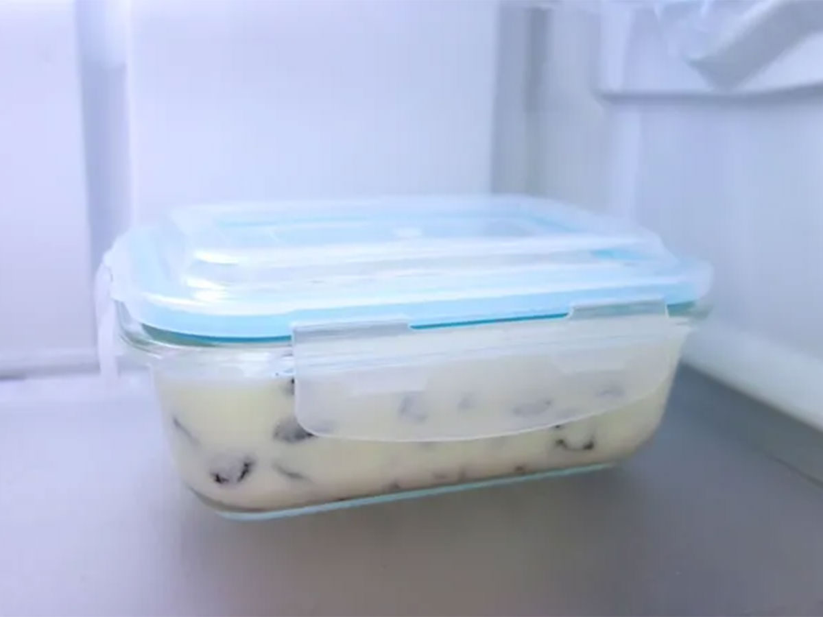 『レーズンヨーグルトサンドクッキー』の写真（撮影：エニママ）