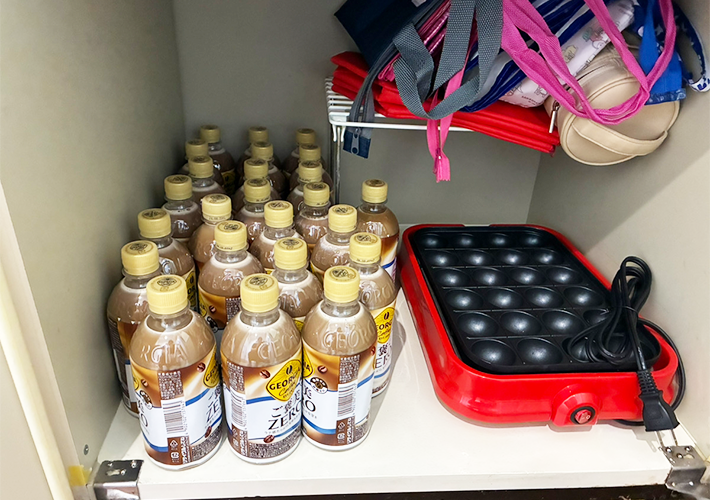 シンク下の棚の写真（撮影：grapeライフハック編集部）