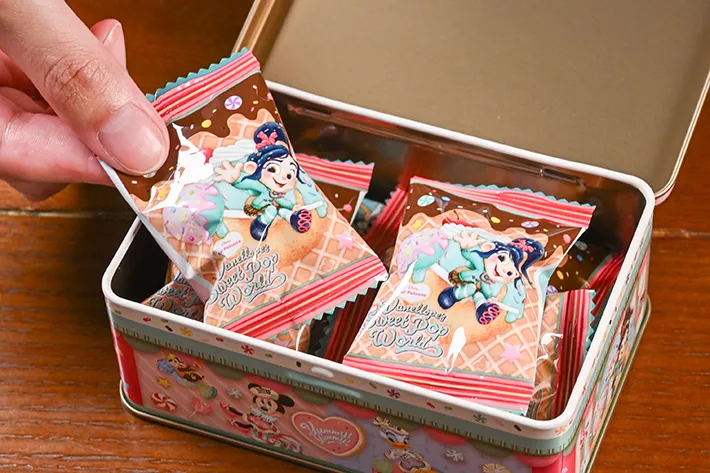 『ディズニー・パルパルーザ “ヴァネロペのスウィーツ・ポップ・ワールド”』のお土産（撮影：grapeフード編集部）