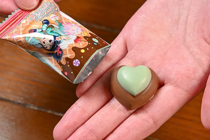 『ディズニー・パルパルーザ “ヴァネロペのスウィーツ・ポップ・ワールド”』のお土産（撮影：grapeフード編集部）
