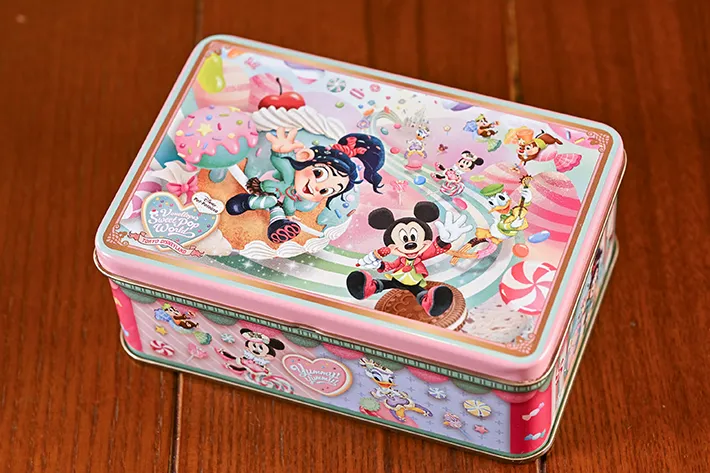 『ディズニー・パルパルーザ “ヴァネロペのスウィーツ・ポップ・ワールド”』のお土産（撮影：grapeフード編集部）