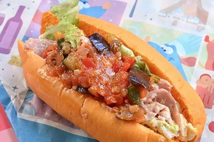 スペシャルサンドの写真（撮影：grapeフード編集部）