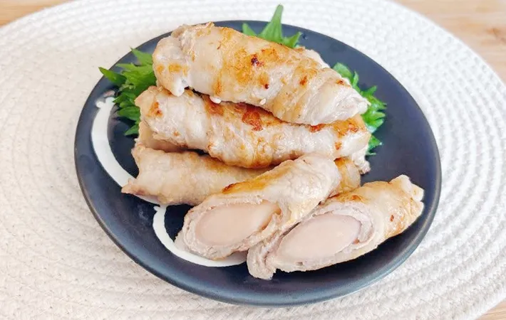 『岩下の新生姜と豚バラ肉のくるくる巻き』の完成写真（撮影：キジカク）