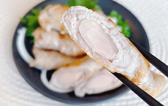 『岩下の新生姜と豚バラ肉のくるくる巻き』の完成写真（撮影：キジカク）