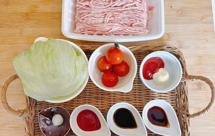 『タコライスのケチャマヨがけ』の材料写真（撮影：キジカク）