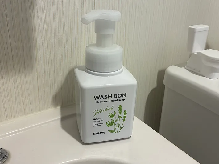 洗面所に置いたハンドソープのボトルの写真（撮影：grapeライフハック編集部）