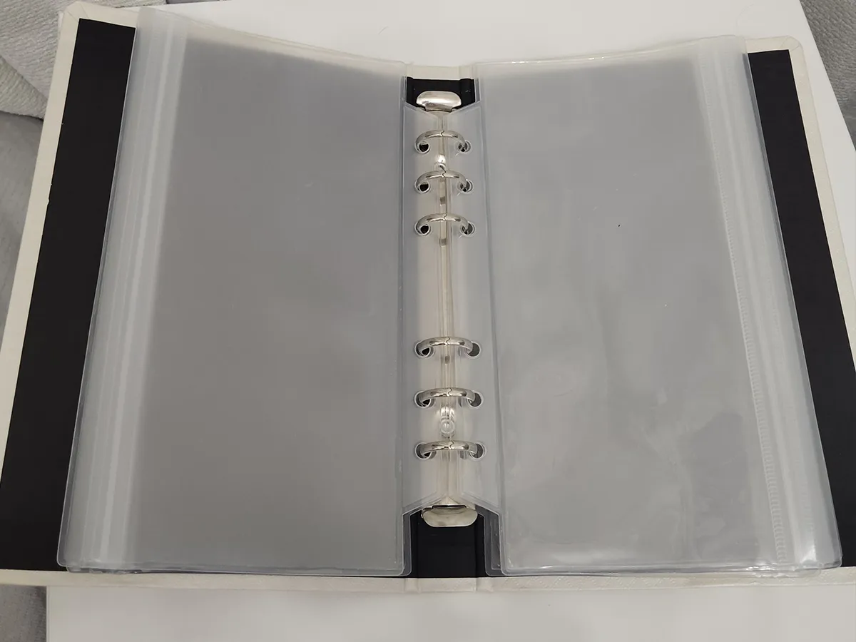 リングファイル（撮影：grape芸能編集部）