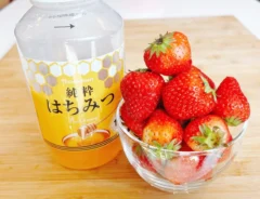 『いちごとハチミツ』の写真（撮影：キジカク）