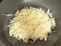 ライスペーパーお好み焼き(撮影:grape芸能編集部)