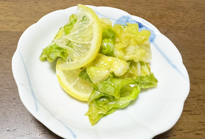 キャベツのレモン漬け（撮影：grapeフード編集部）