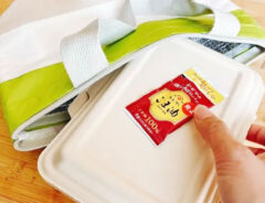 『使い切りパック 純正ごま油』の写真（撮影：キジカク）