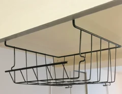 吊り下げラックの商品写真（撮影：grapeライフハック編集部）