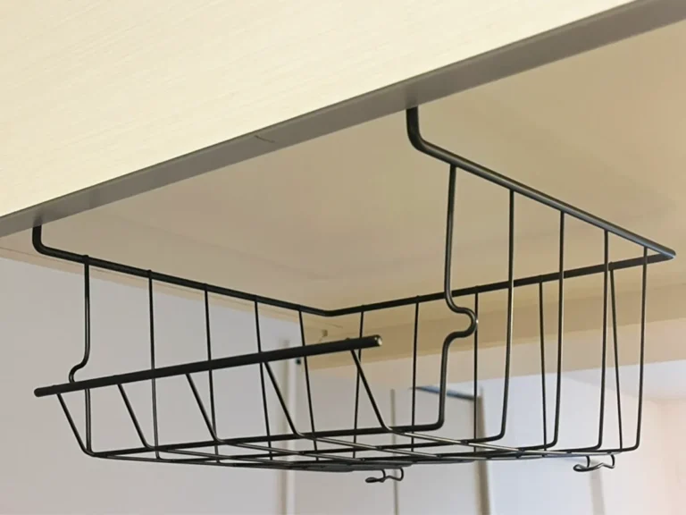 吊り下げラックの商品写真（撮影：grapeライフハック編集部）