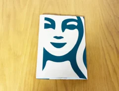 スタバの紙袋の活用写真（撮影：grapeライフハック編集部）