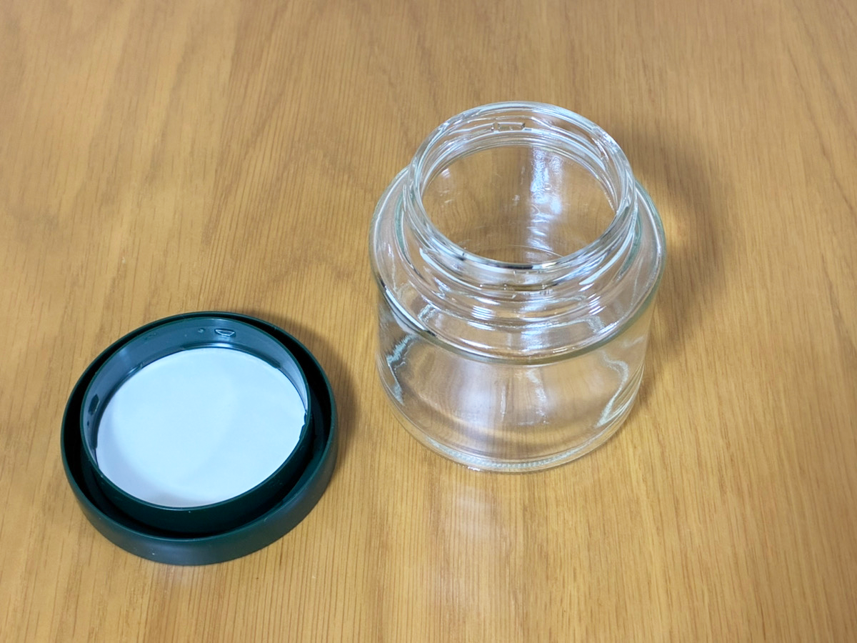 コーヒーの空き瓶活用写真(撮影:grapeライフハック編集部)