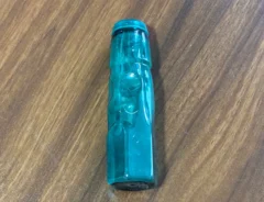 机に置かれたラムネの空き容器の写真（撮影：grapeライフハック編集部）